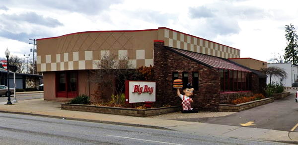 Big Boy Restaurants (Elias Brothers, Elias Bros) - Grand Blanc - 11432 Saginaw St (newer photo)